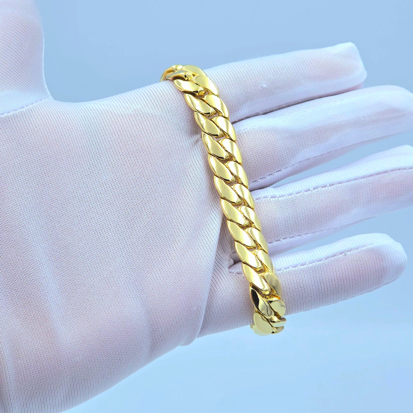 "14K Gold-Plated Cuban Link Bracelet – Unisex